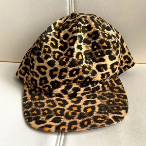 4/$20 Vans Leopard Hat
